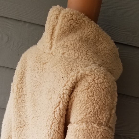 A New Day Sherpa Pullover Sweater - Picture 7 of 8